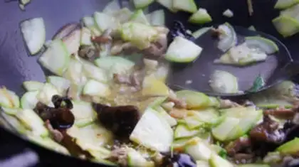 Make Fried noodles step 1