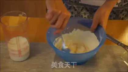 Make Egg bacon coleslaw step 0