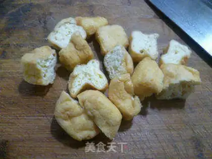 Make Tomato fried tofu step 1