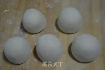 Make Handmade alkalin noodles step 12