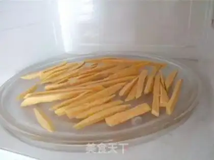 Make Homemade black pepper fries step 3