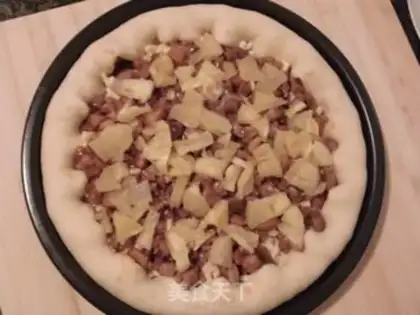 Make Pineapple forks for cheesy pizza step 13