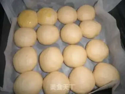 Make Meat pine buns step 9