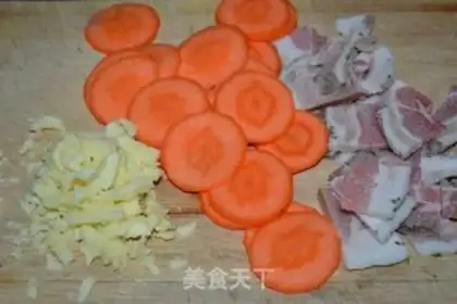 Make Bacon carrot pizza step 6