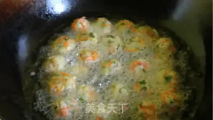 Make Rice radish balls step 8