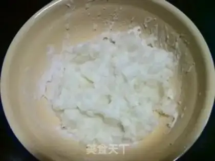 Make Cheese and salad mashed potatoes step 2