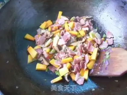 Make Bacon pumpkin step 10