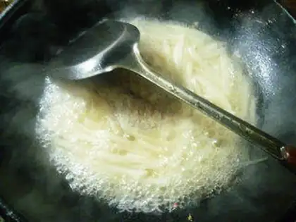 Make Carrot burns rubber fish step 4