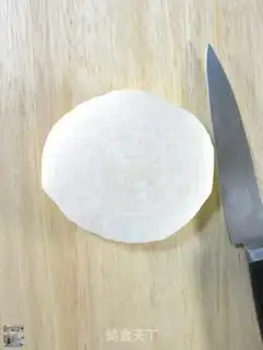 Make Two white rolls of sauce step 2