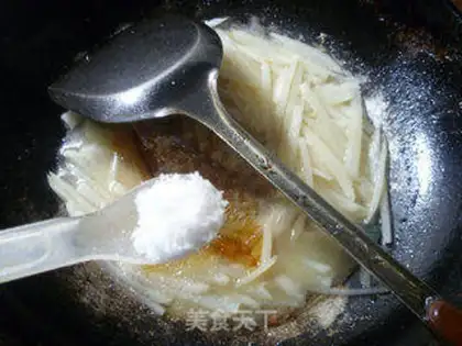 Make Carrot burns rubber fish step 7