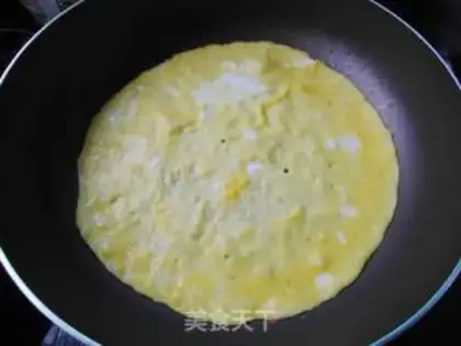 Make Egg rolls step 4