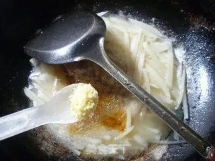 Make Carrot burns rubber fish step 8
