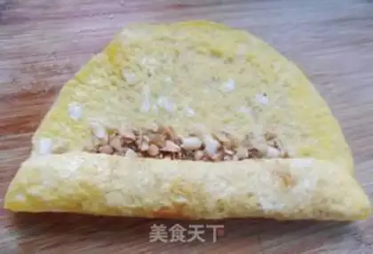 Make Egg rolls step 5