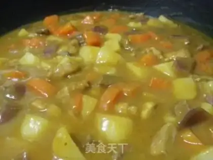 Make Curry chicken pasta step 1