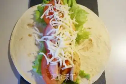 Make Mexican chicken rolls step 6