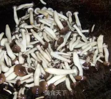 Make Crab mushrooms and fried eggs step 3