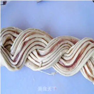 Make Sesame beans and toast buns step 7