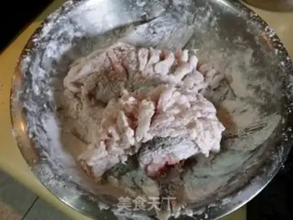 Make Sugary squirrel fish step 2
