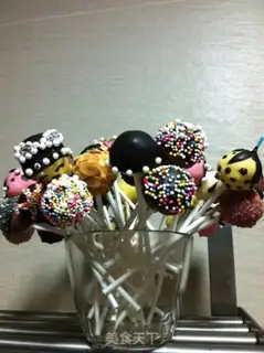 Make ♪ On the holidays of family cakes and lollipops ♪ step 3