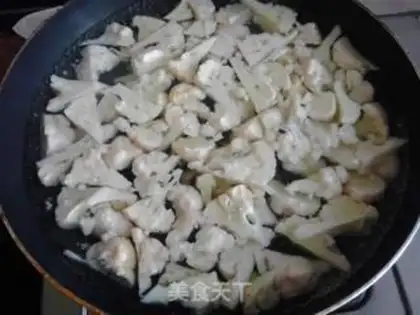 Make Cheese gravy step 1