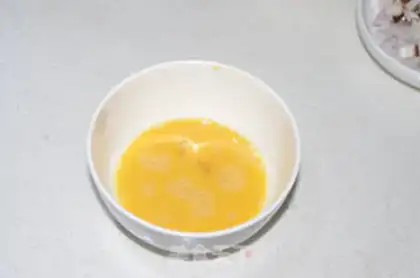 Make Curry egg buns step 4
