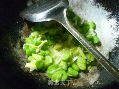 Make The sprouts and the beans step 6