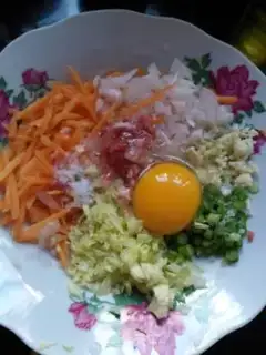 Make radish eggcake step 1