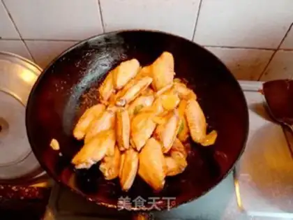 Make Chicken wings with eggplant juice step 8
