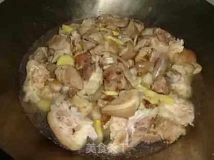 Make The southern milk pig hoof step 4