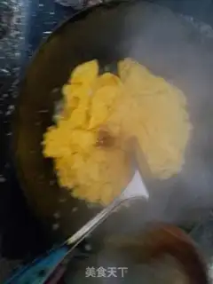 Make Soy fried eggs step 3