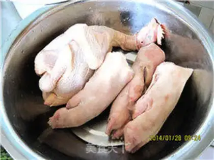 Make Pig hoof and chicken freeze step 0