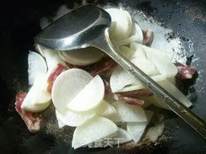 Make Weenie fried radish step 4