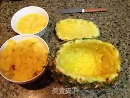 Make Pineapple shrimp fried rice step 1