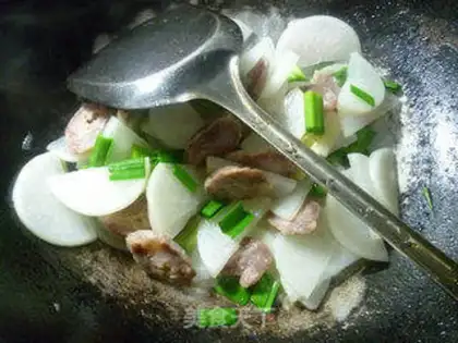 Make Weenie fried radish step 6