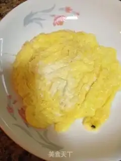 Make Pineapple shrimp fried rice step 2