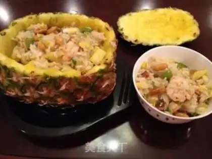 Make Pineapple shrimp fried rice step 8