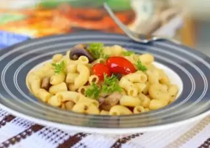 Make Onion mushrooms with macaroni step 7