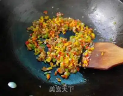 Make Cheese and pepper fried rice step 4