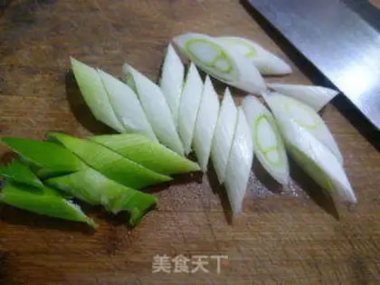 Make Black-eared onion fried chicken step 3