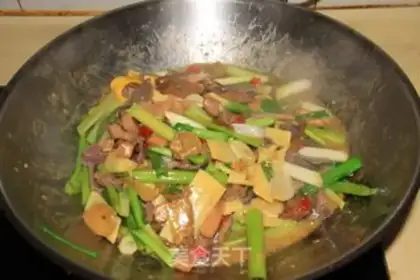 Make Pyramid chicken step 7