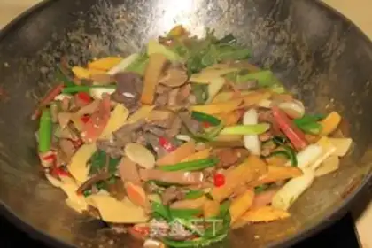 Make Pyramid chicken step 8