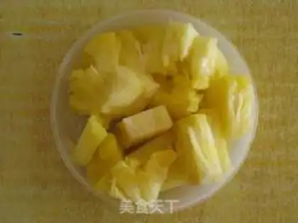 Make Pineapple chicken rice step 1