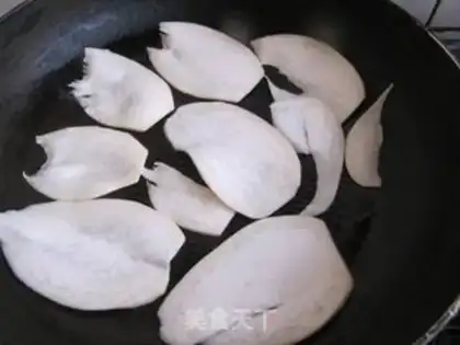 Make Fried pepper abalone mushrooms step 2