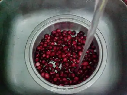 Make Cranberry jam step 0