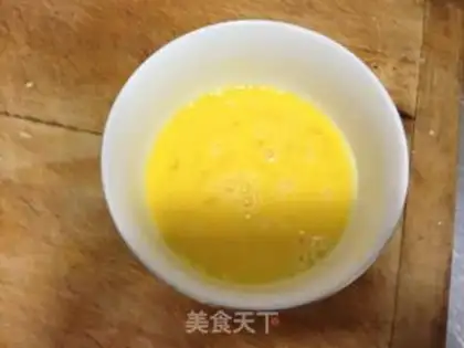 Make Garlic fried rice step 1