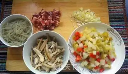 Make Pickle mushrooms and powdered powder step 0