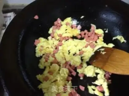 Make Garlic fried rice step 3
