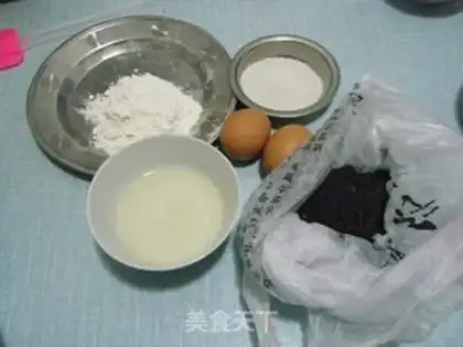 Make Black sesame egg rolls step 0