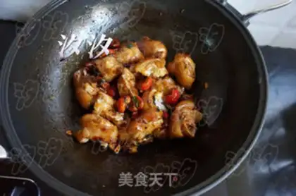 Make Spicy mountain pig hoof step 16