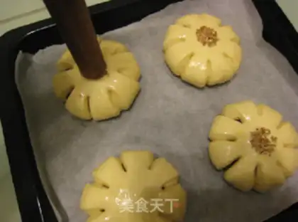 Make Red Bean Sand Bread step 19